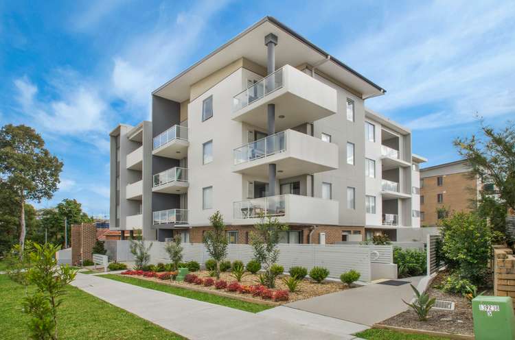 13/4 - 6 Peggy Street, Mays Hill NSW 2145