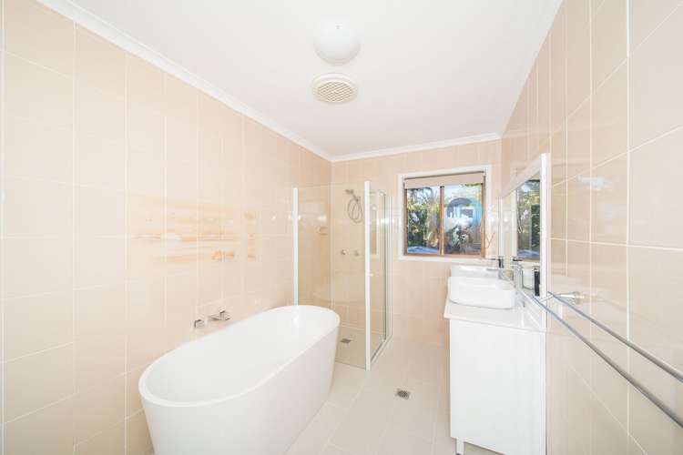 Second view of Homely house listing, 5 PETHERBRIDGE AVENUE, Merrimac QLD 4226
