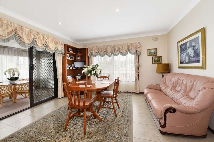 Fifth view of Homely house listing, 4 Larwood Close, Avondale Heights VIC 3034