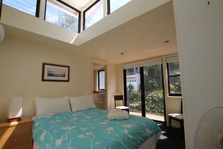 Third view of Homely townhouse listing, 17 Shortland Esplanade, Newcastle NSW 2300