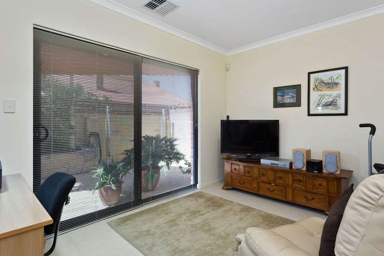 Sixth view of Homely house listing, 4 Delamere Lane, Beaconsfield WA 6162