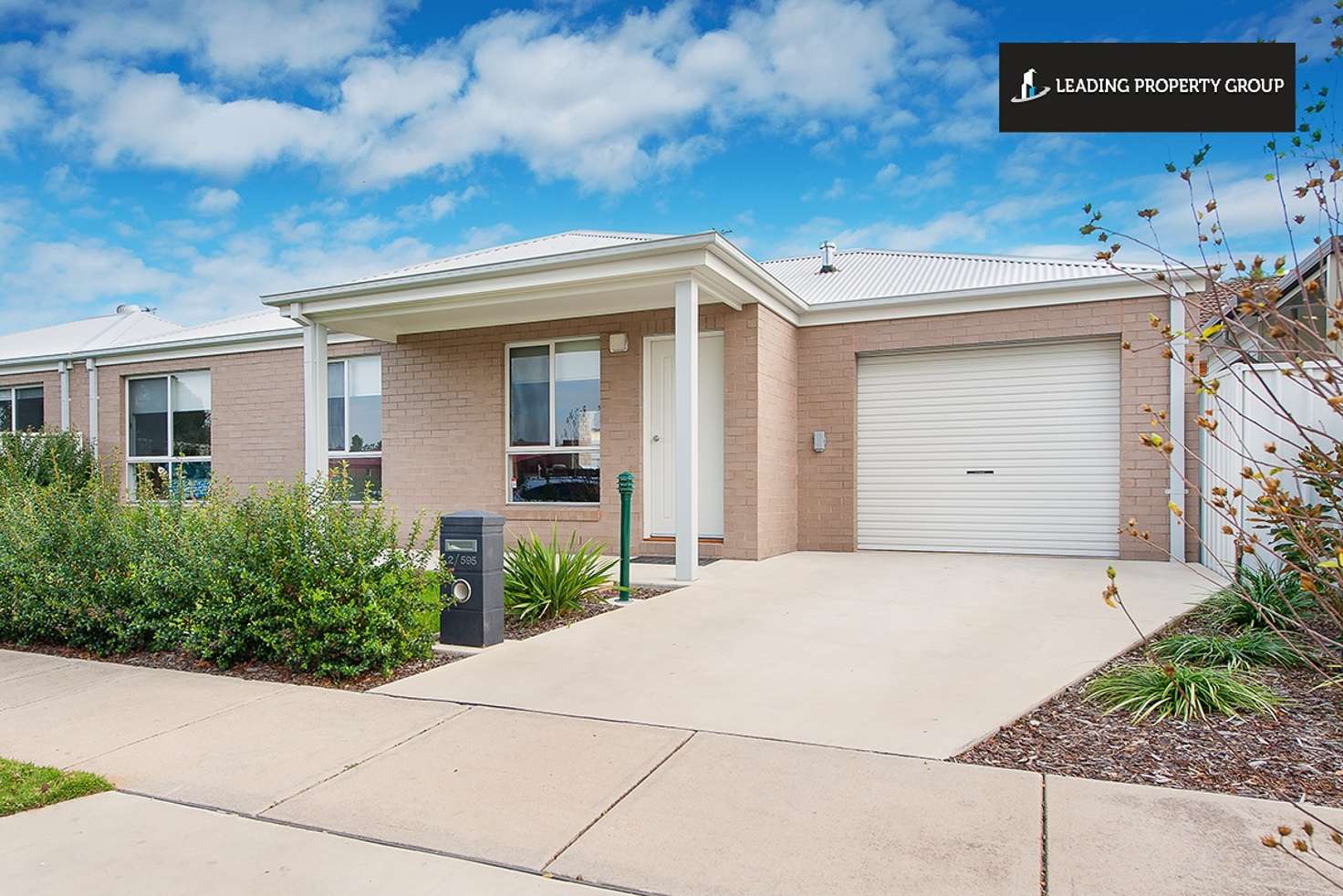 Main view of Homely townhouse listing, 2/595 Kemp Street, Lavington NSW 2641