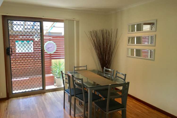 Fifth view of Homely townhouse listing, 1/359 Wilson Street, East Albury NSW 2640