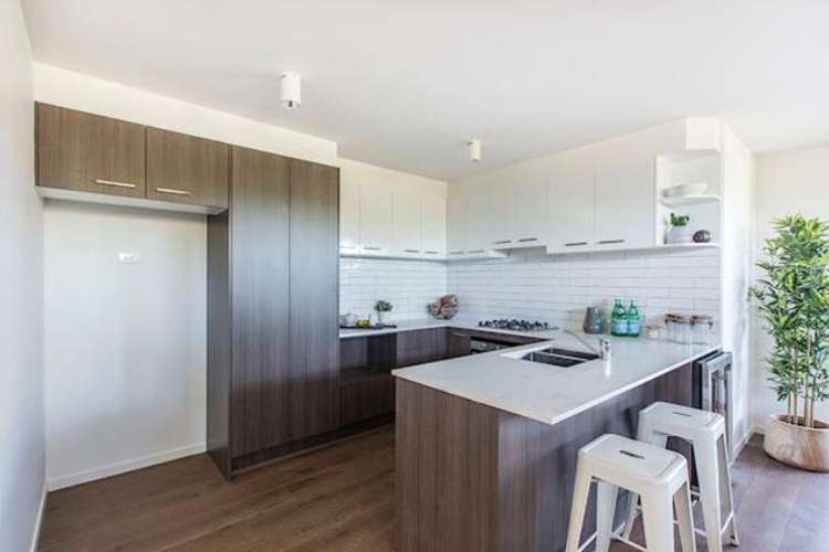 Third view of Homely apartment listing, 2/21 Curtis Street, Norman Park QLD 4170