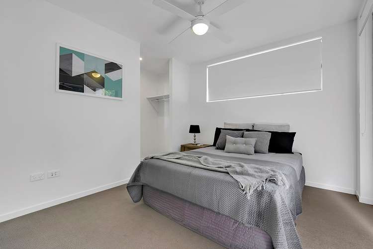 Fourth view of Homely apartment listing, 2/21 Curtis Street, Norman Park QLD 4170