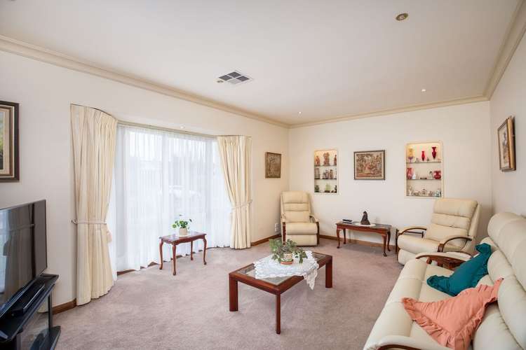 Sixth view of Homely house listing, 11 Ellwood Court, Mount Gambier SA 5290