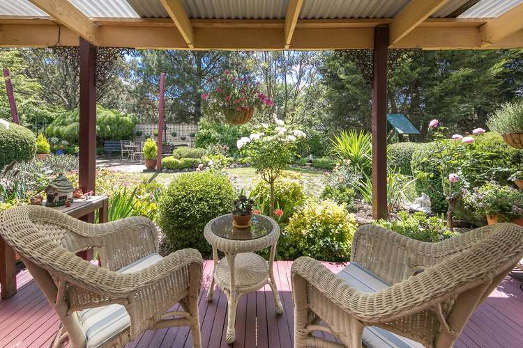 Fifth view of Homely house listing, 2 Ida Crescent, Romsey VIC 3434