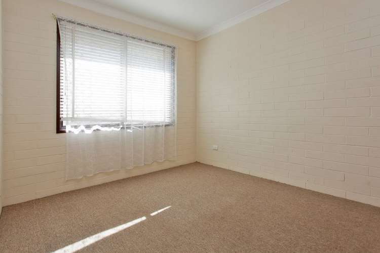 Fifth view of Homely unit listing, 4/693 David Street, Albury NSW 2640