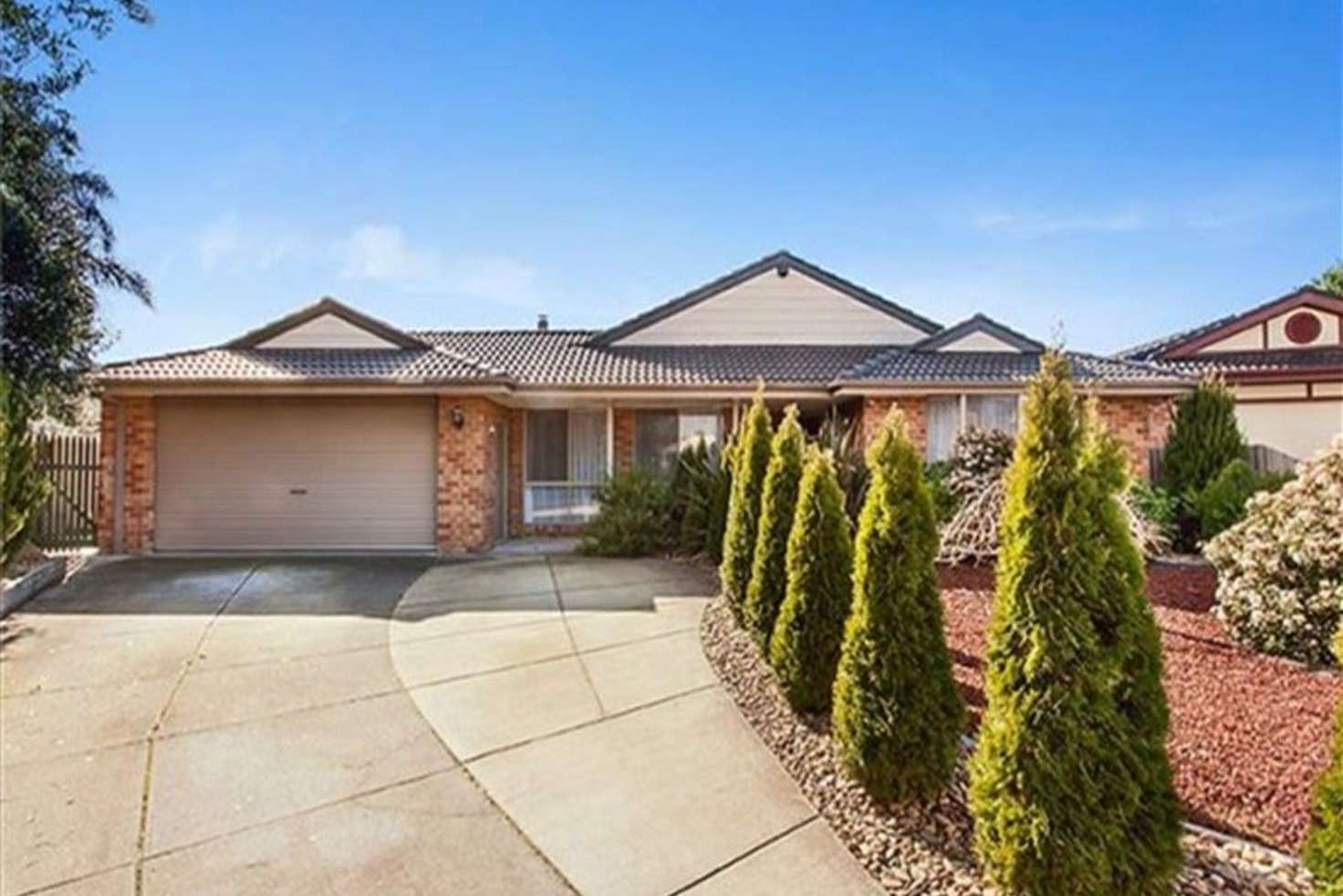 Main view of Homely house listing, 5 Chadbourn Place, Narre Warren South VIC 3805
