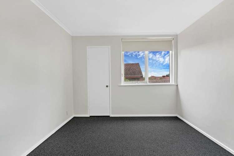 Second view of Homely unit listing, 4/18 Raleigh Street, Essendon VIC 3040