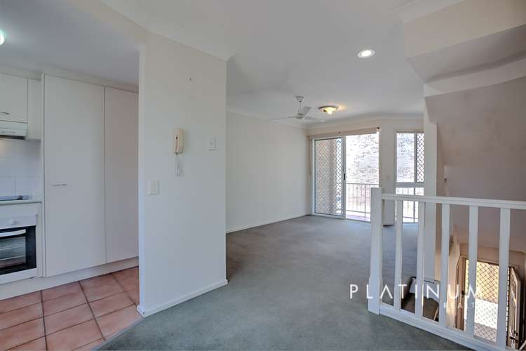 Fourth view of Homely apartment listing, 4/33-37 Cronulla Avenue, Mermaid Beach QLD 4218