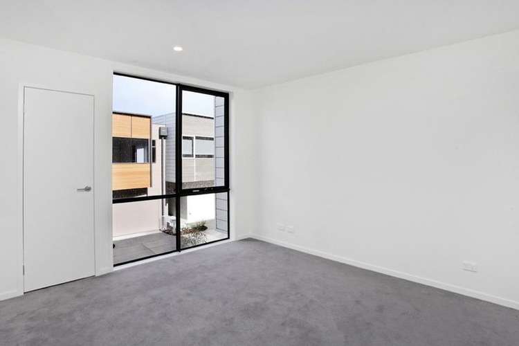 Fifth view of Homely apartment listing, 2/14 Horizon Drive, Maribyrnong VIC 3032