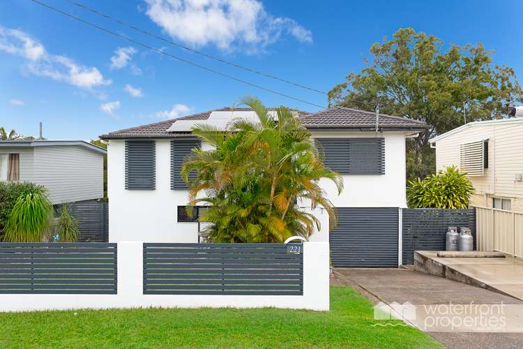 Second view of Homely house listing, 221 MACDONNELL ROAD, Clontarf QLD 4019