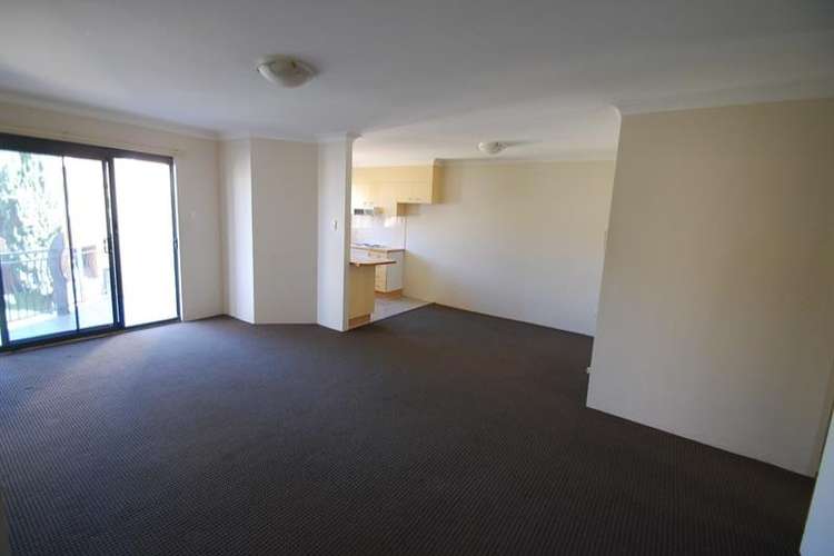Fourth view of Homely apartment listing, 6/10 Jubilee Avenue, Carlton NSW 2218