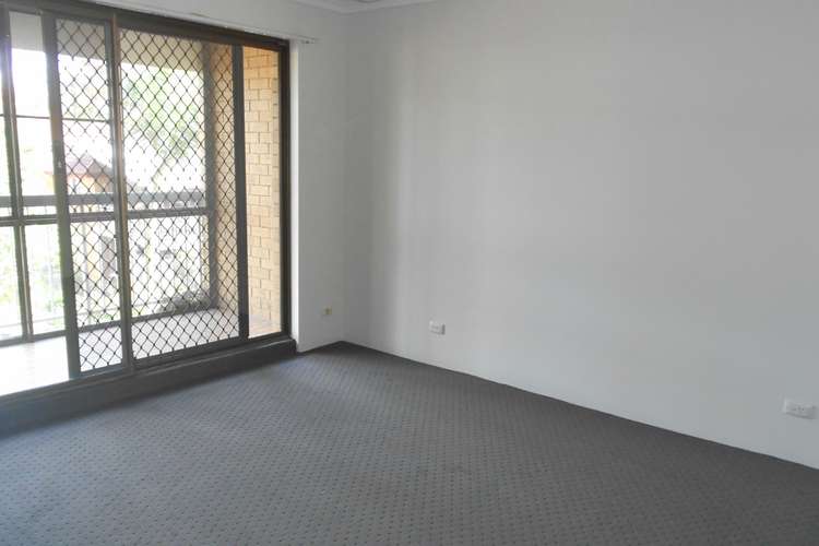 Fifth view of Homely unit listing, 10/18 Vincent Street, Indooroopilly QLD 4068