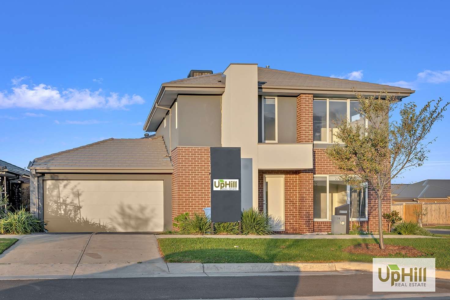Main view of Homely house listing, 19 ELISTON AVENUE, Clyde VIC 3978