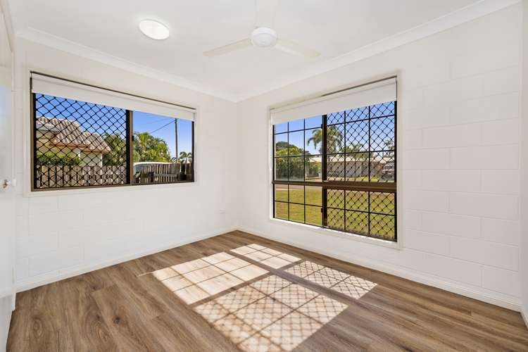 Sixth view of Homely house listing, 14 CHIQUITA AVENUE, Rasmussen QLD 4815