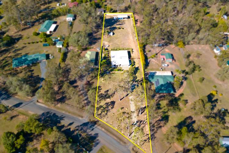 71 Michelle Drive, Cedar Grove QLD 4285