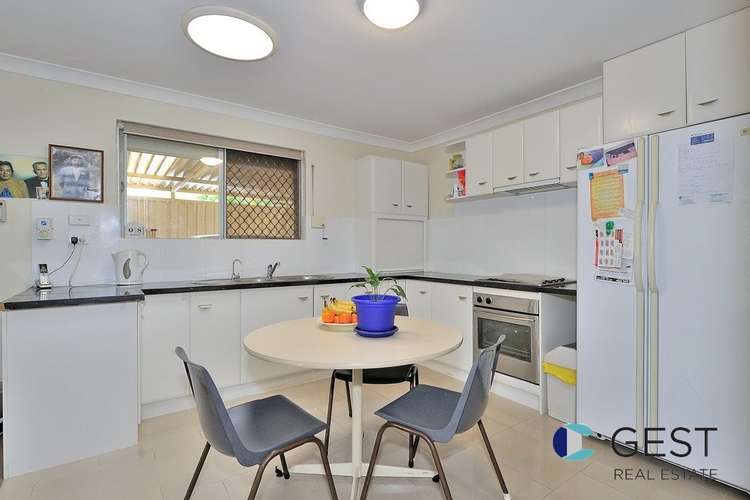 Seventh view of Homely house listing, 2 WOODBRIDGE CLOSE, Swan View WA 6056