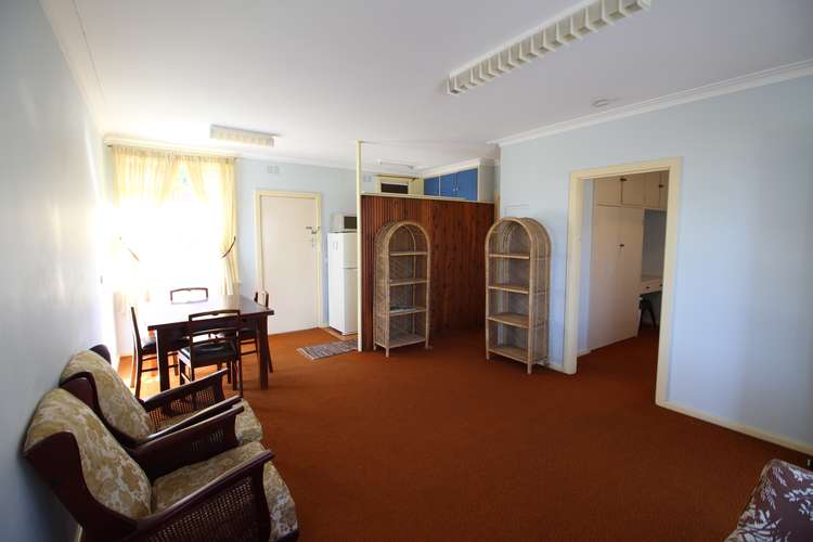 Fourth view of Homely unit listing, 1/476 Schubach Street, East Albury NSW 2640