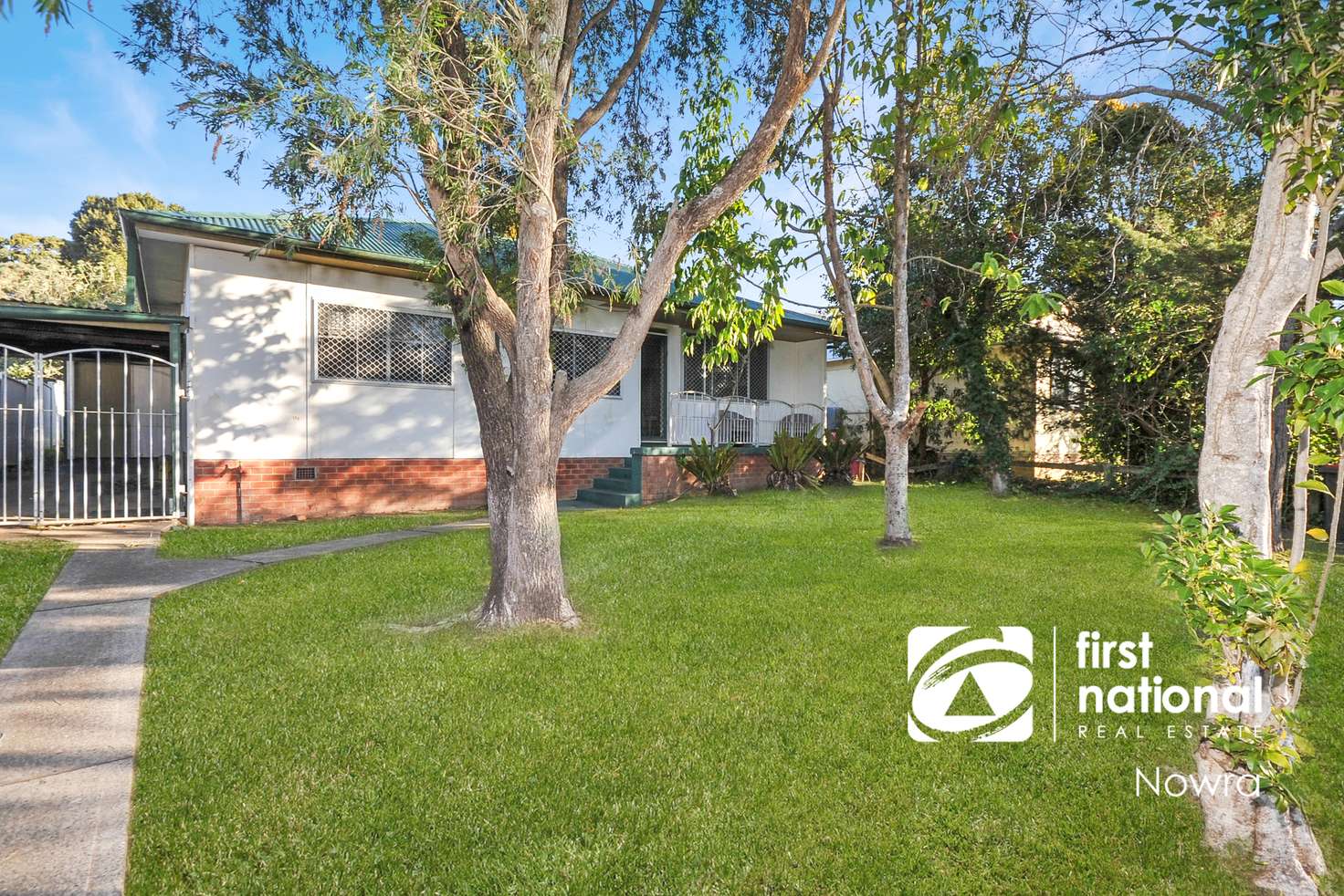 Main view of Homely house listing, 10 Knapp Avenue, Nowra NSW 2541