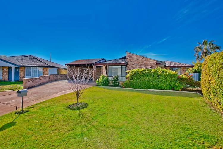 Second view of Homely house listing, 6 HEWITT CLOSE, Noranda WA 6062