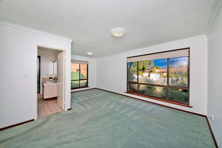 Third view of Homely house listing, 6 HEWITT CLOSE, Noranda WA 6062