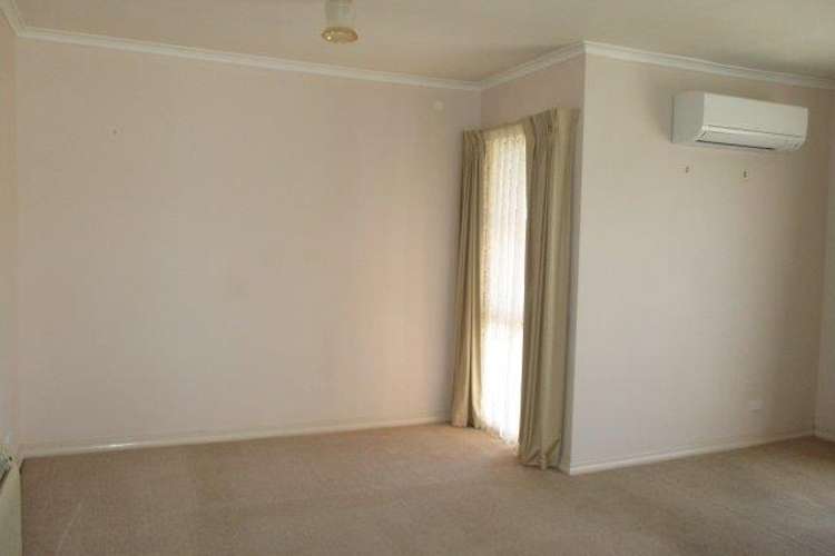 Third view of Homely unit listing, 2 /122 Woods Street, Donald VIC 3480