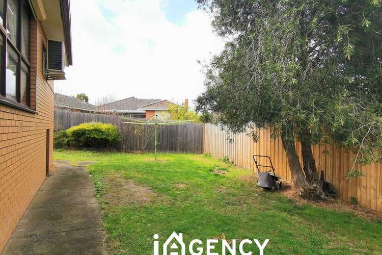 Fifth view of Homely house listing, 11 Surrey Close, Hallam VIC 3803