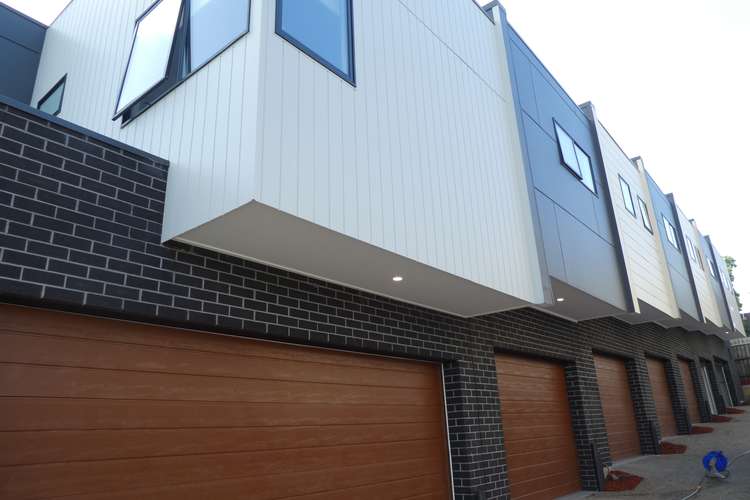 Main view of Homely townhouse listing, 3/146 Waterloo Road, Oak Park VIC 3046
