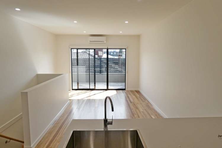 Fourth view of Homely townhouse listing, 3/146 Waterloo Road, Oak Park VIC 3046