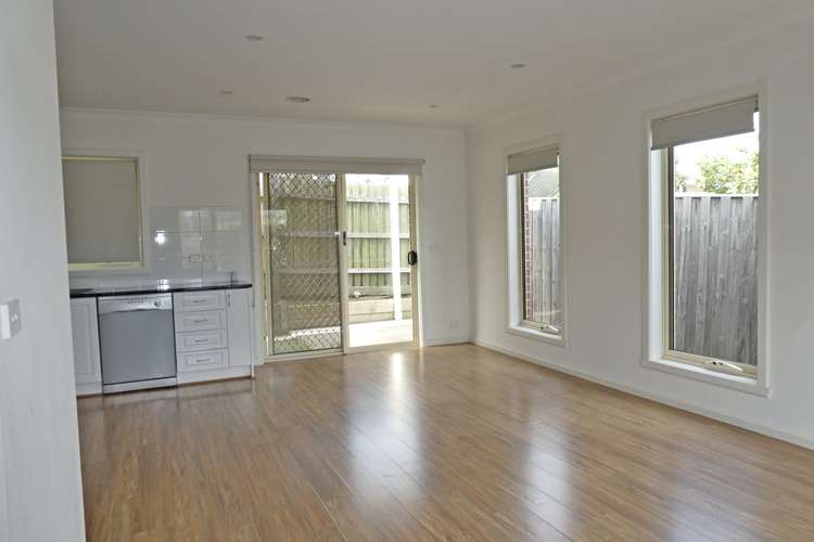 Fifth view of Homely villa listing, 2/722 Pascoe Vale Road, Oak Park VIC 3046