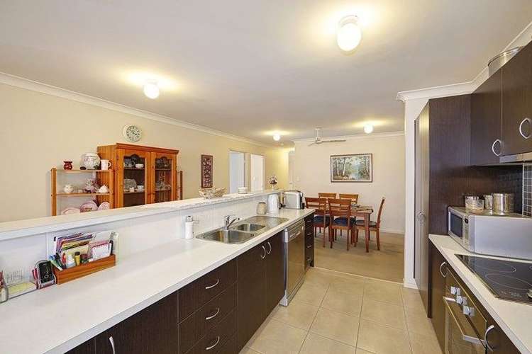 Fourth view of Homely semiDetached listing, 6 Regent Court, Thabeban QLD 4670