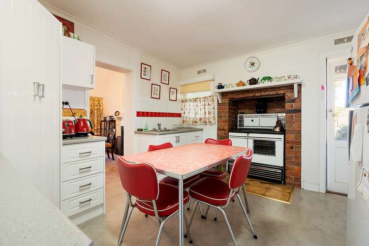 Fourth view of Homely house listing, 2 Muirhead Street, Castlemaine VIC 3450