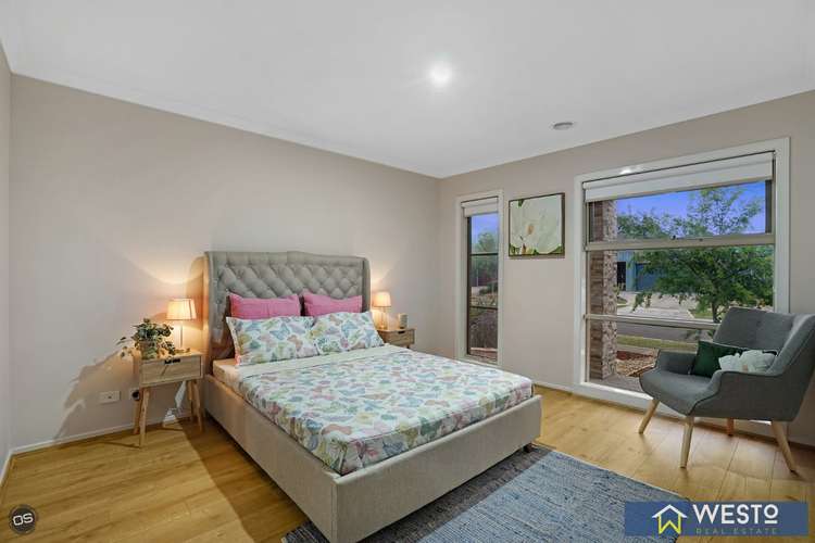 Fourth view of Homely house listing, 5 Hilderbrand Avenue, Williams Landing VIC 3027