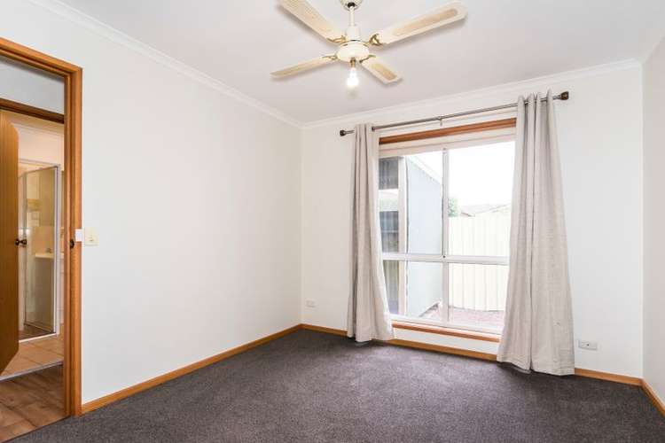 Fifth view of Homely unit listing, 2/425 Schaefer Street, Lavington NSW 2641