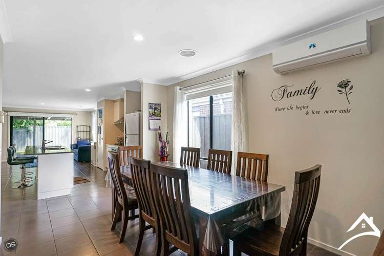 Fifth view of Homely house listing, 100 Kinglake Drive, Manor Lakes VIC 3024