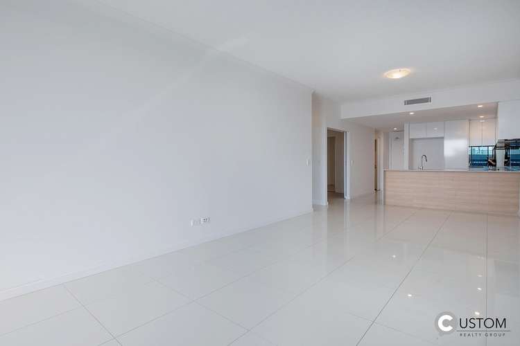 Second view of Homely unit listing, 302/9 MARKERI STREET, Mermaid Beach QLD 4218