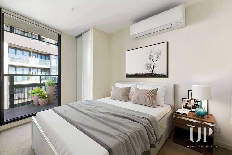 Main view of Homely apartment listing, 1005/243 Franklin Street, Melbourne VIC 3000
