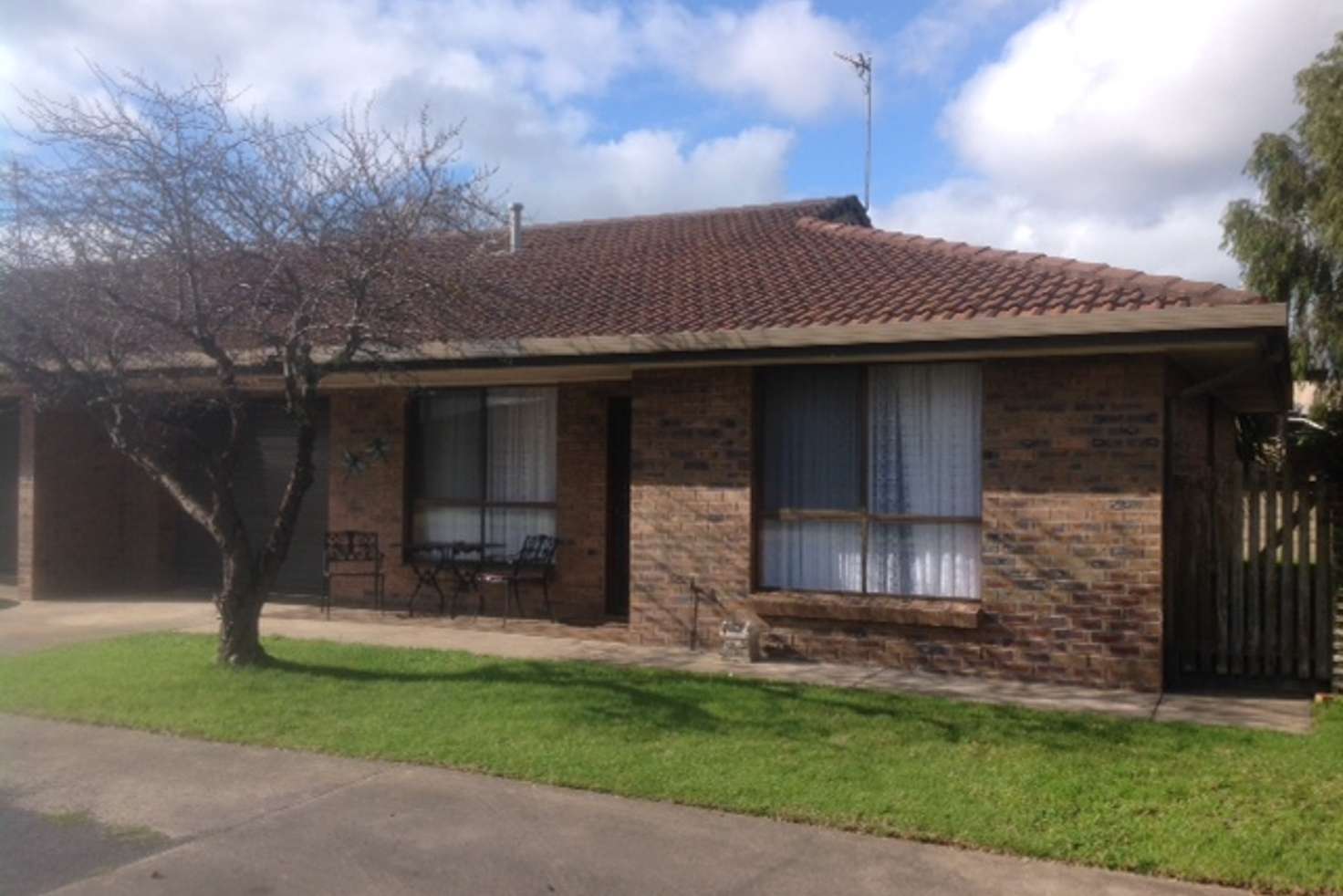 Main view of Homely unit listing, 2/2 West Street, Mount Gambier SA 5290