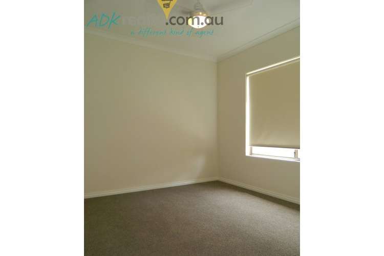 Fourth view of Homely unit listing, 4/30 Central Terrace, Beckenham WA 6107