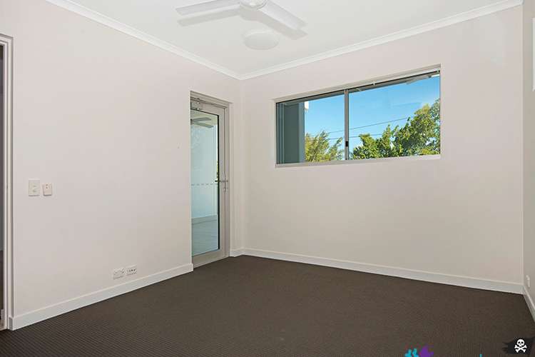 Fourth view of Homely unit listing, 1/38 Morehead Street, South Townsville QLD 4810