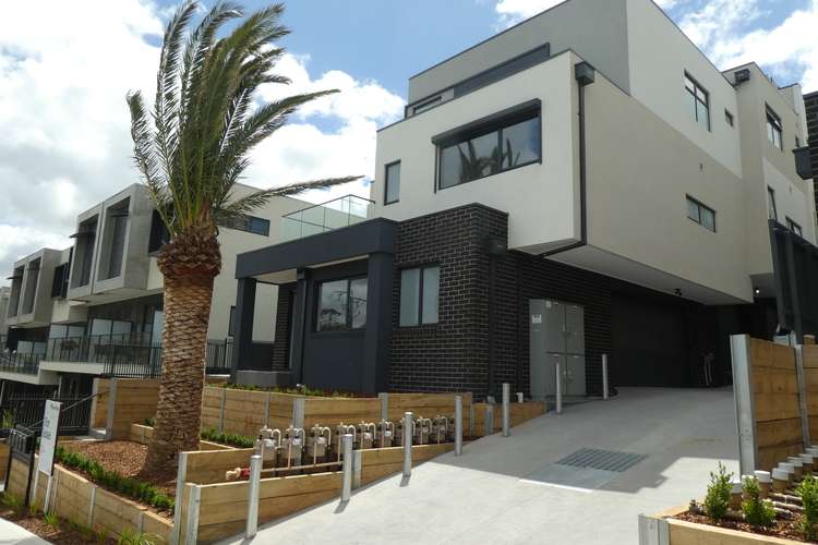 Main view of Homely townhouse listing, 11/14-16 Grover Street, Pascoe Vale VIC 3044