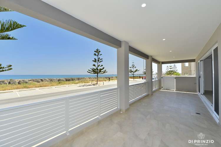 1/63 Breakwater Parade, Mandurah WA 6210