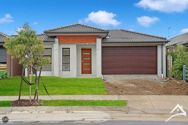 Main view of Homely house listing, 8 Moyne Road, Werribee VIC 3030