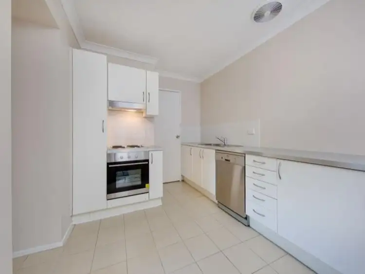 4/724 East Street