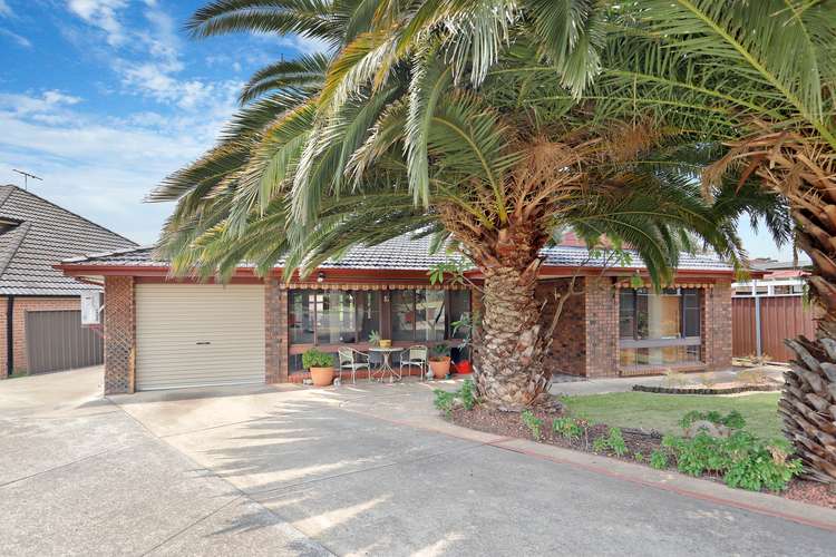 8 Hay Close, St Clair NSW 2759