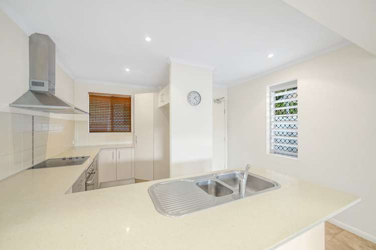 Fifth view of Homely unit listing, 4/110-118 Moore Street, Trinity Beach QLD 4879