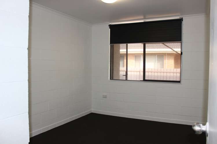 Fifth view of Homely unit listing, 1/196 KIEWA STREET, Albury NSW 2640