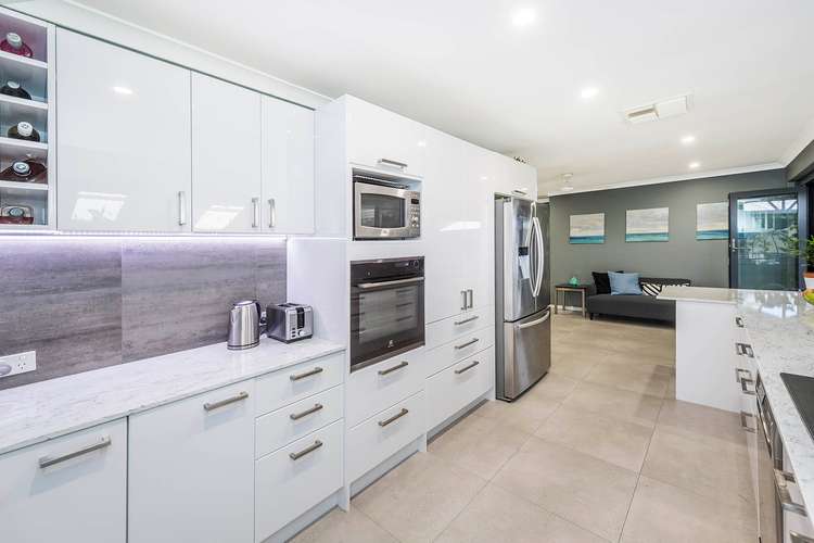 Seventh view of Homely house listing, 5 Sark Place, Warnbro WA 6169